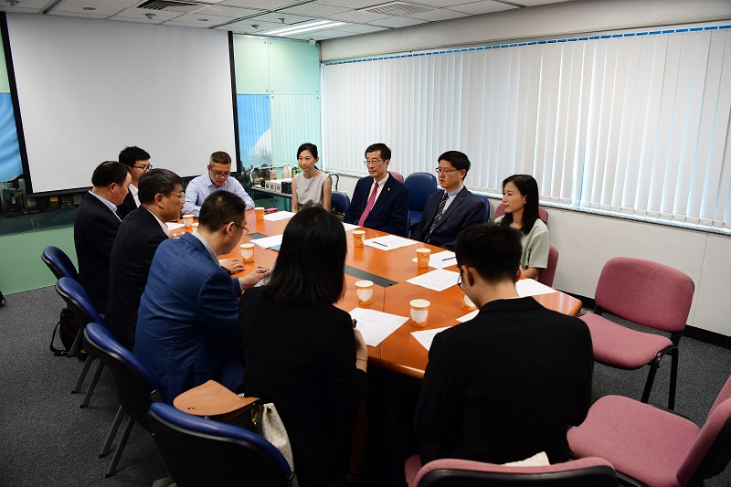 4座談會(huì )現場(chǎng).jpg