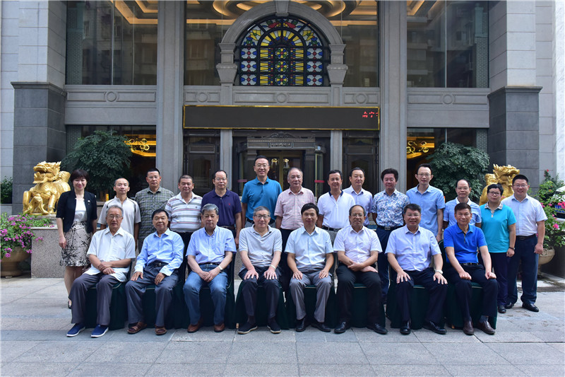 與會(huì )人員合影（郭倩 攝）.JPG