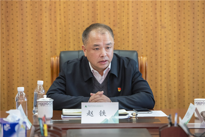 學(xué)校黨委副書(shū)記趙鐵發(fā)言  李顯楊攝.jpg